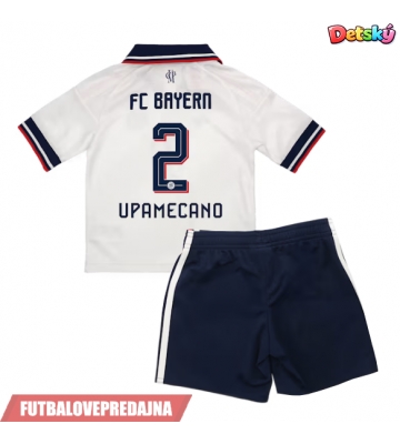Lacne Dětský Futbalové dres Bayern Munich Dayot Upamecano #2 2026-27 Krátky Rukáv - Preč (+ trenírky)